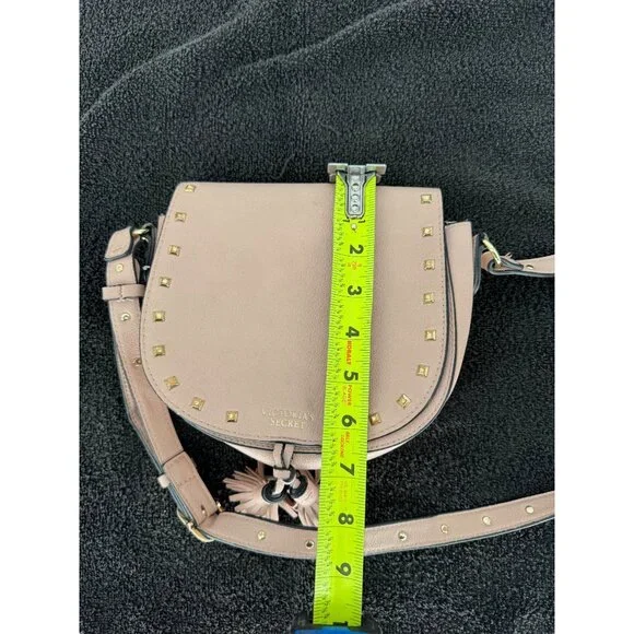 Victorias Secret Pink Faux Leather Crossbody Bag With Gold Stud Accents & Tassel - Picture 13 of 14
